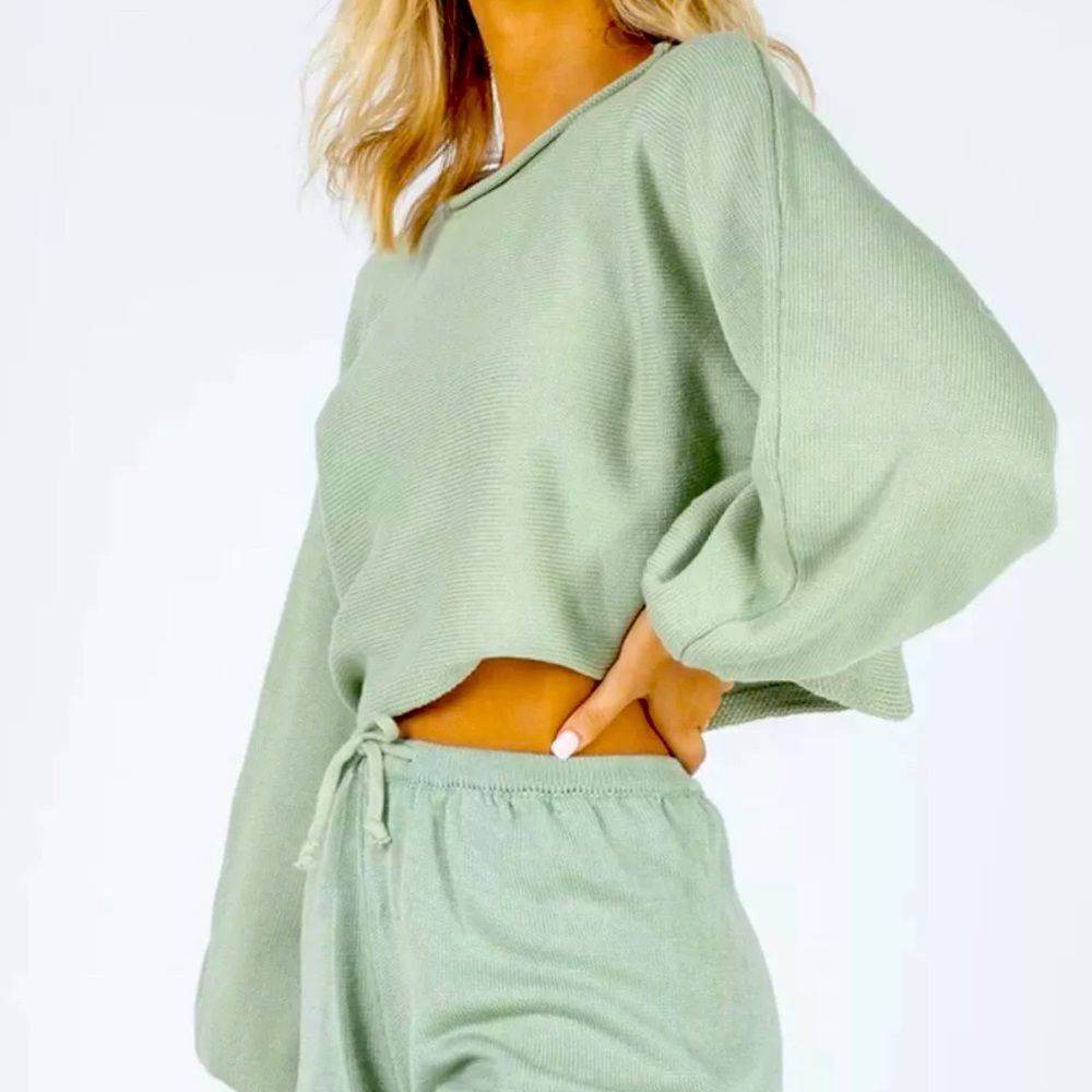 Women's Green Sweater